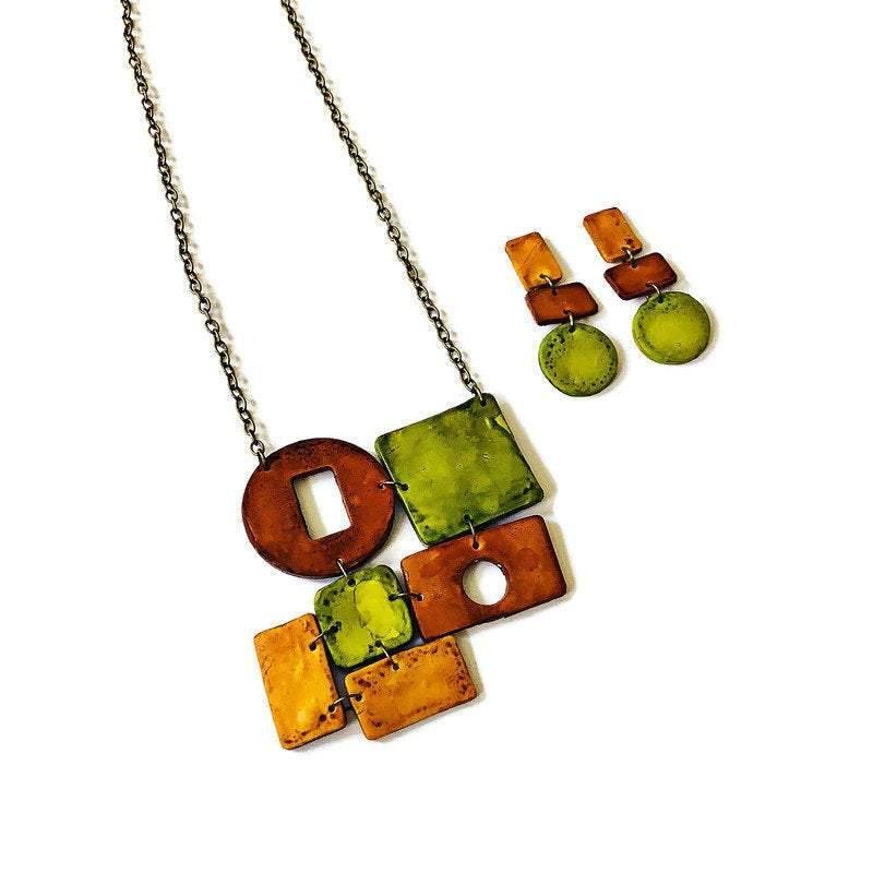 Statement Necklace for Women, Fall Fashion Trends